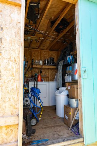 179 Nautilus Street, Sargent, TX 77414