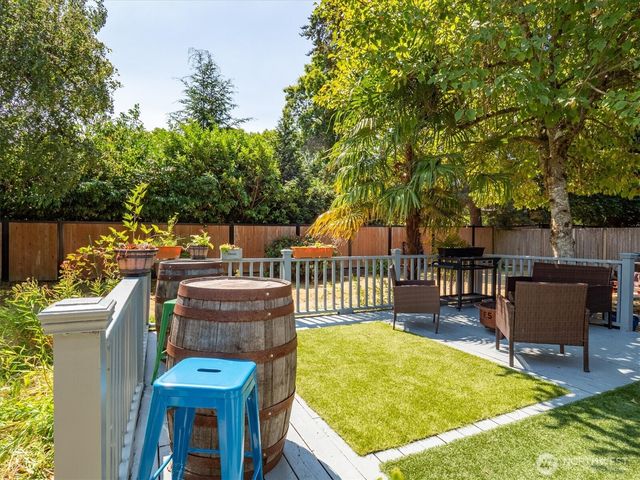 1331 N 121st Street, Seattle, WA 98133