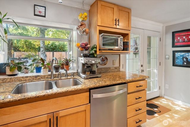 1331 N 121st Street, Seattle, WA 98133