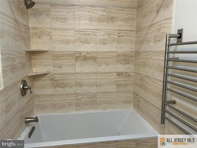 28 Pardoe Road, Princeton, NJ 08540