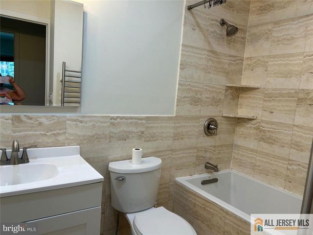 28 Pardoe Road, Princeton, NJ 08540