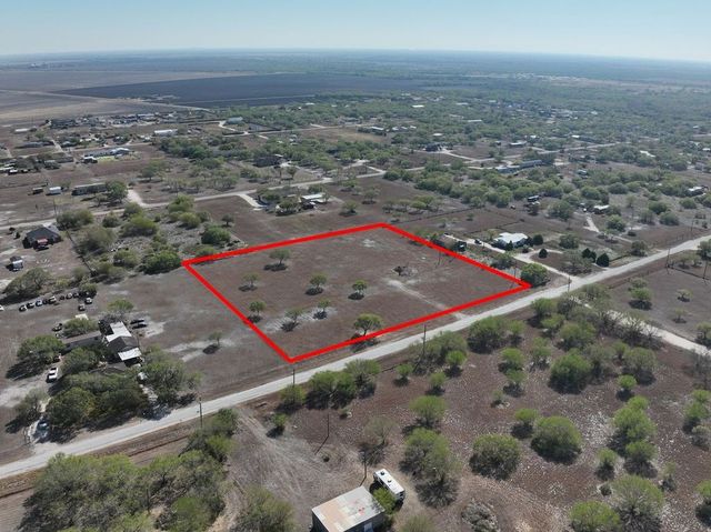 3872 COBB Lane, Robstown, TX 78380