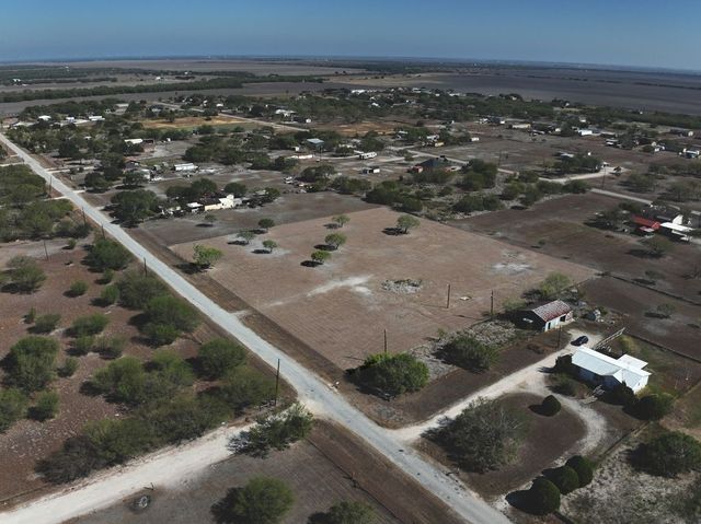 3872 COBB Lane, Robstown, TX 78380