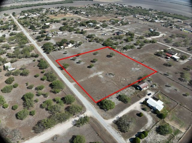 3872 COBB Lane, Robstown, TX 78380