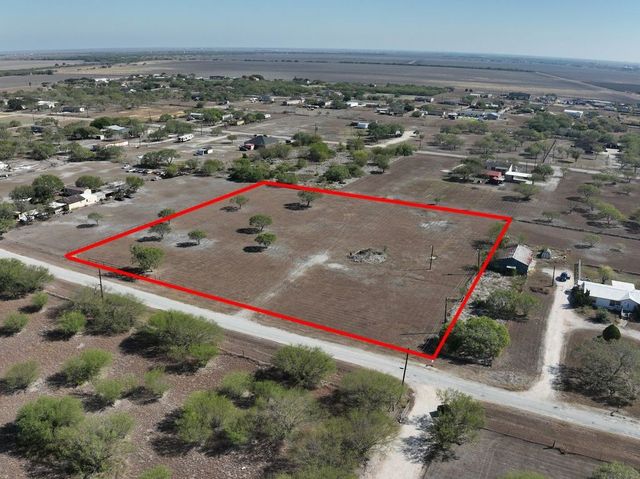 3872 COBB Lane, Robstown, TX 78380