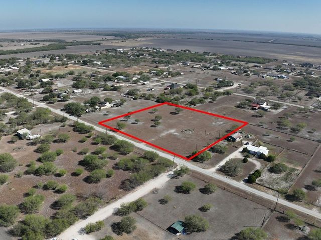 3872 COBB Lane, Robstown, TX 78380