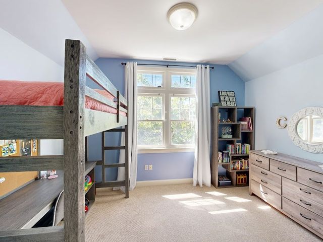 13 Green St _, Newton, MA 02458