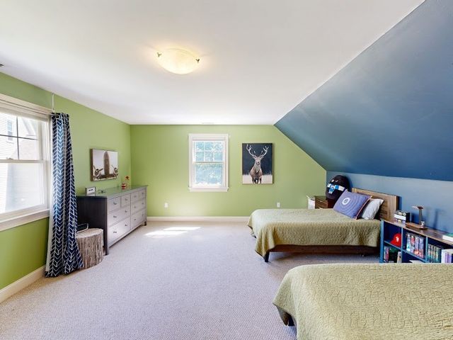 13 Green St _, Newton, MA 02458