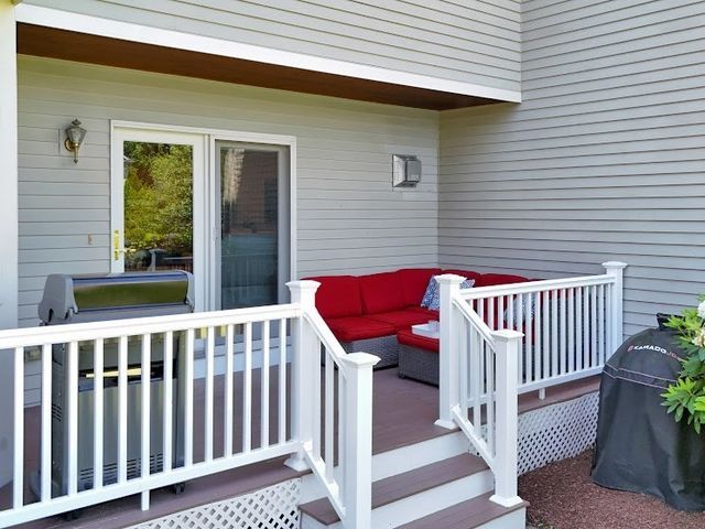 13 Green St _, Newton, MA 02458