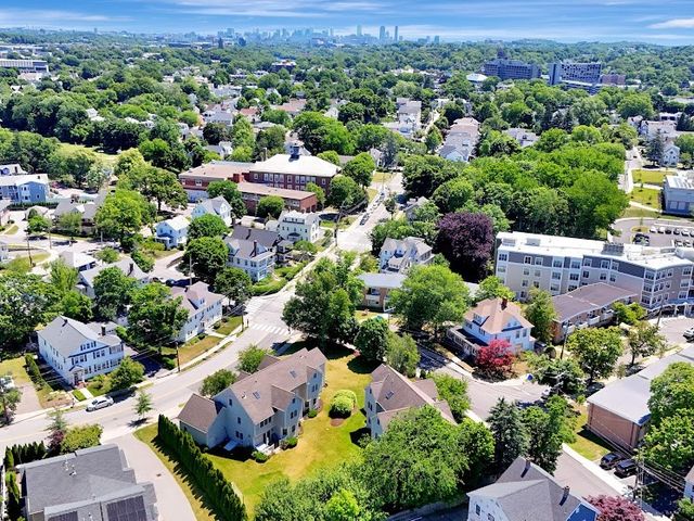 13 Green St _, Newton, MA 02458