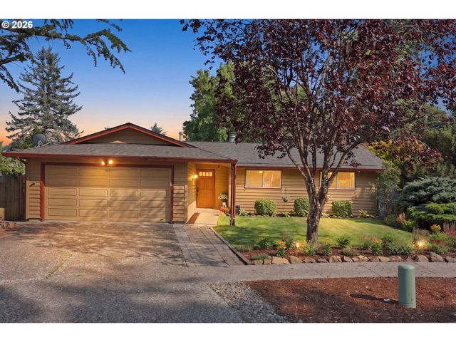 3914 Se DOUGLASS Ct, Troutdale, OR 97060