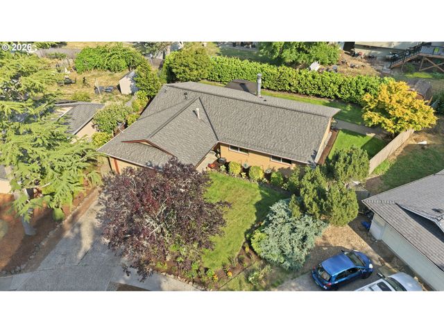 3914 Se DOUGLASS Ct, Troutdale, OR 97060