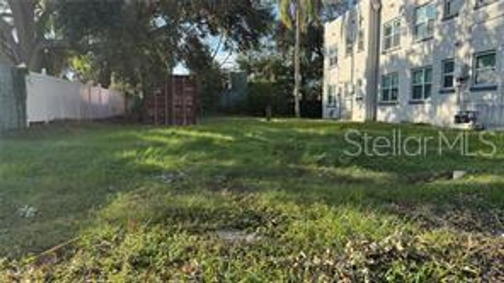 3108 W EMPEDRADO STREET, Tampa, FL 33629