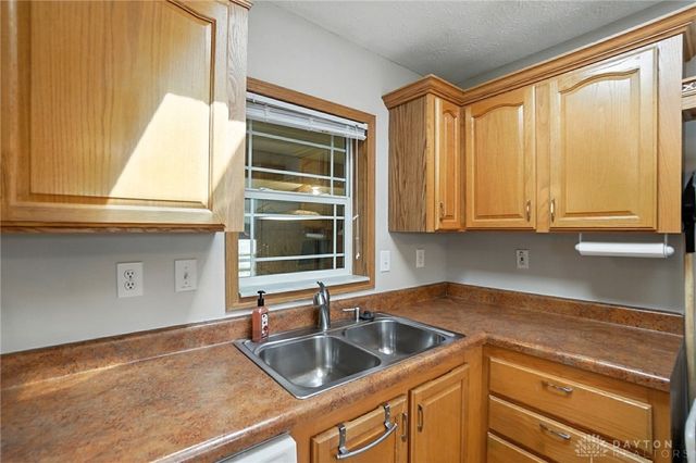 120 Timber Street, Fairborn, OH 45324