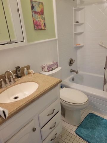 1015 SW 11th Avenue 12k, Hallandale Beach, FL 33009