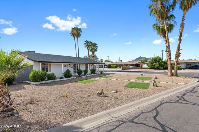 7049 E CYPRESS Street, Scottsdale, AZ 85257
