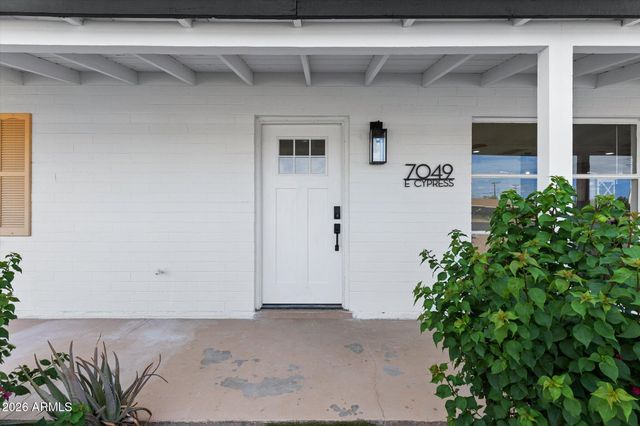 7049 E CYPRESS Street, Scottsdale, AZ 85257