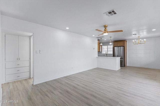 7049 E CYPRESS Street, Scottsdale, AZ 85257