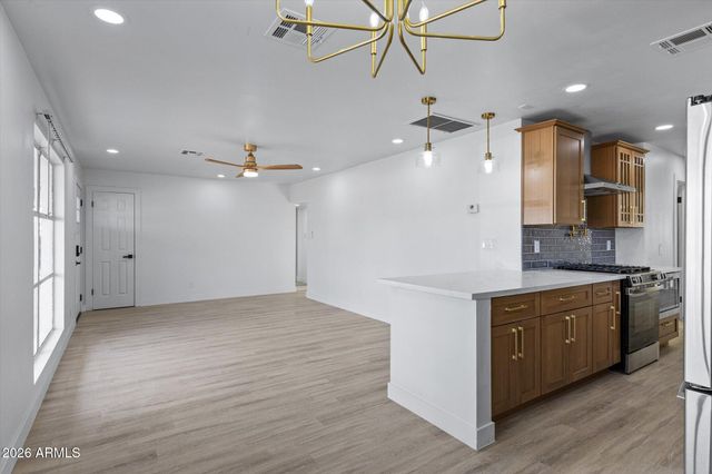 7049 E CYPRESS Street, Scottsdale, AZ 85257