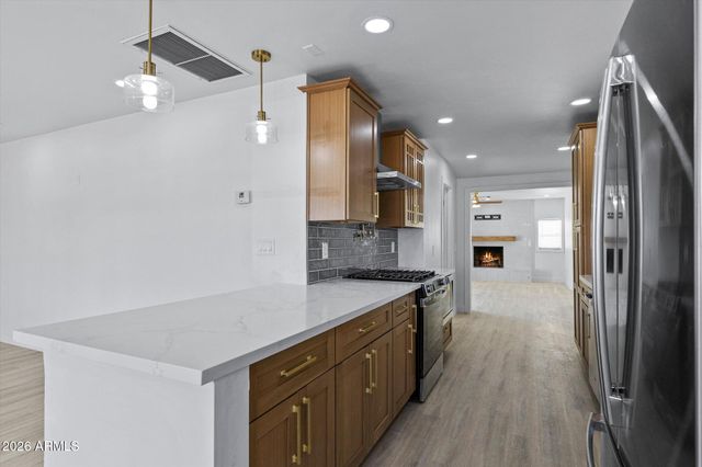 7049 E CYPRESS Street, Scottsdale, AZ 85257