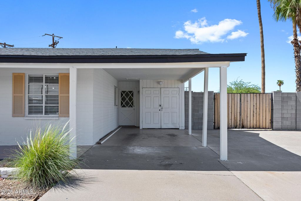 7049 E CYPRESS Street, Scottsdale, AZ 85257 — photo 5