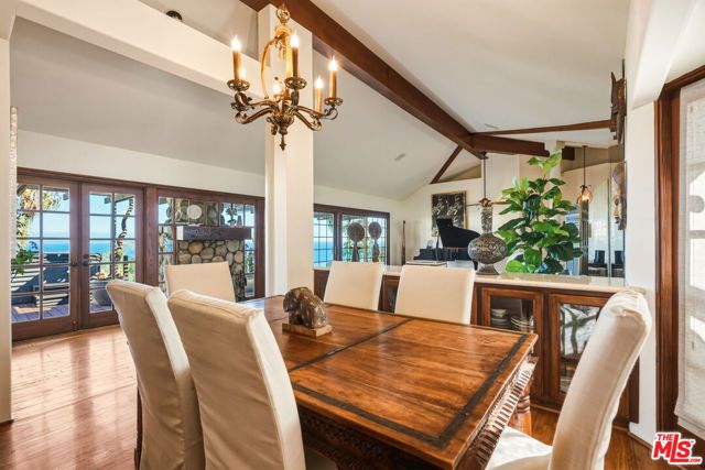 3400 Coast View Drive, Malibu, CA 90265