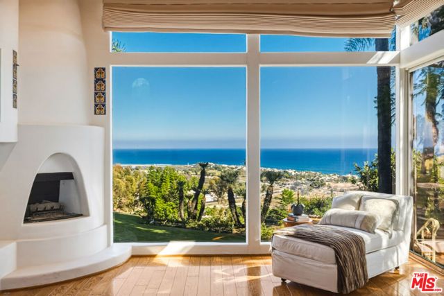 3400 Coast View Drive, Malibu, CA 90265