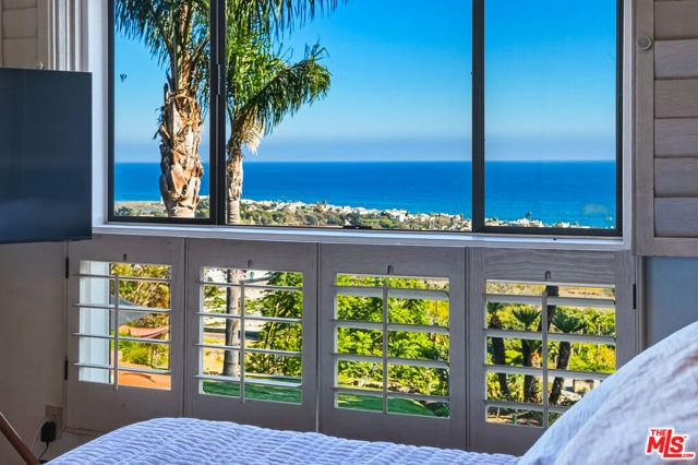 3400 Coast View Drive, Malibu, CA 90265
