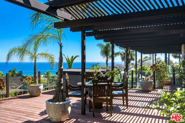 3400 Coast View Drive, Malibu, CA 90265