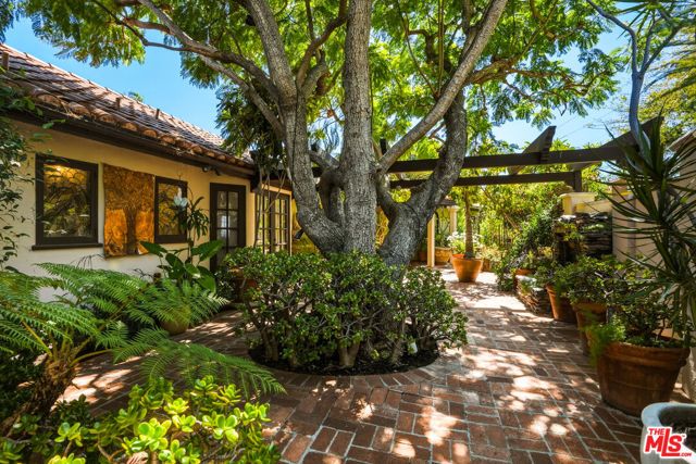 3400 Coast View Drive, Malibu, CA 90265