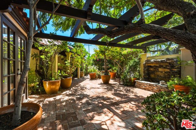 3400 Coast View Drive, Malibu, CA 90265