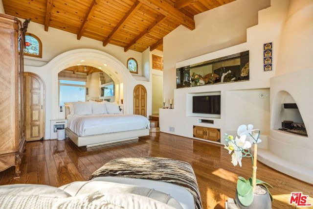 3400 Coast View Drive, Malibu, CA 90265
