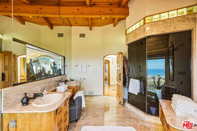 3400 Coast View Drive, Malibu, CA 90265