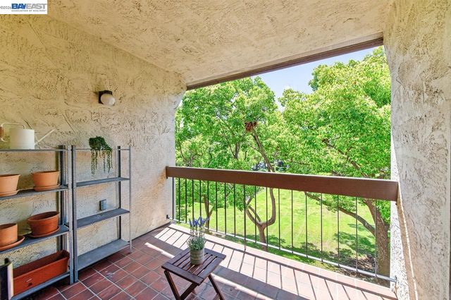 39931 Cedar Blvd 309, Newark, CA 94560