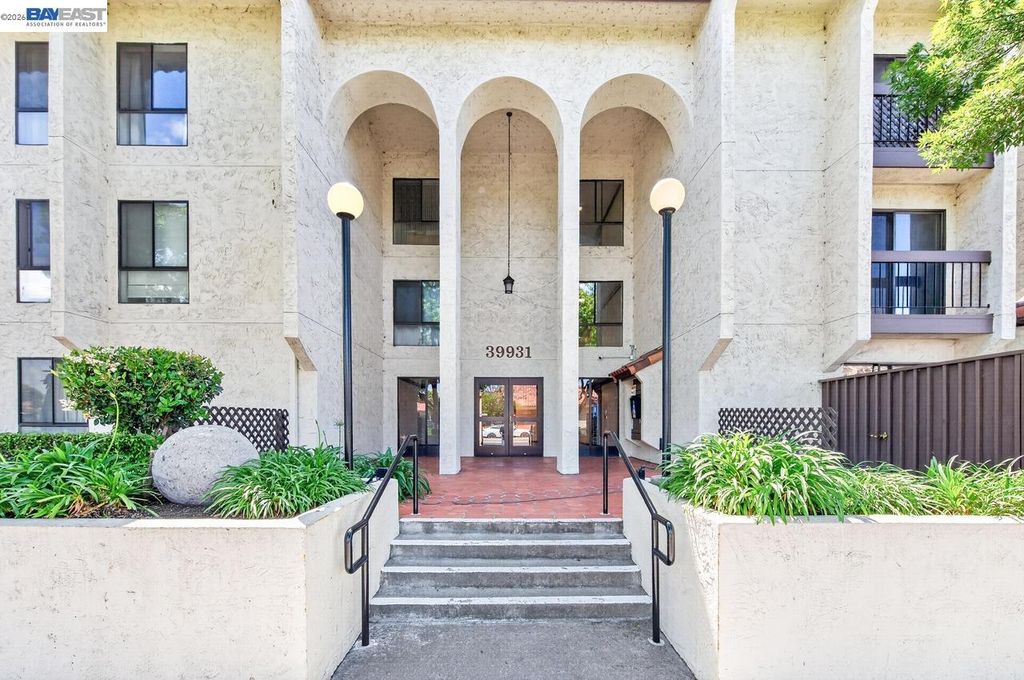 39931 Cedar Blvd 309, Newark, CA 94560
