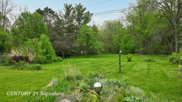 5501 Calkins Road, Flint Twp, MI 48532