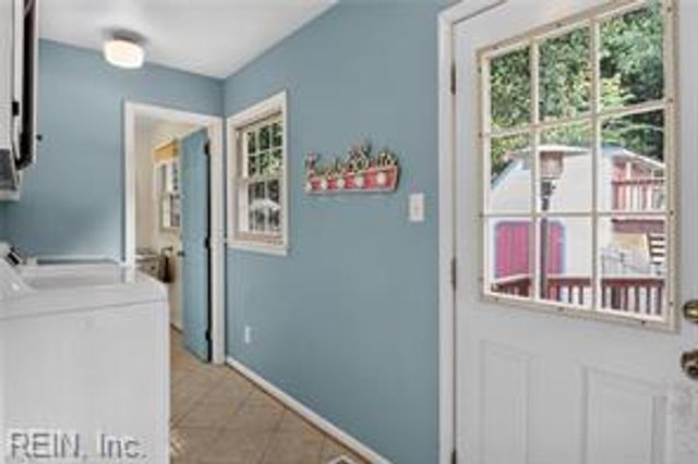 9 Willis CT, Poquoson, VA 23662