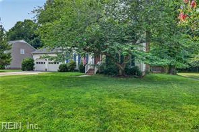 9 Willis CT, Poquoson, VA 23662