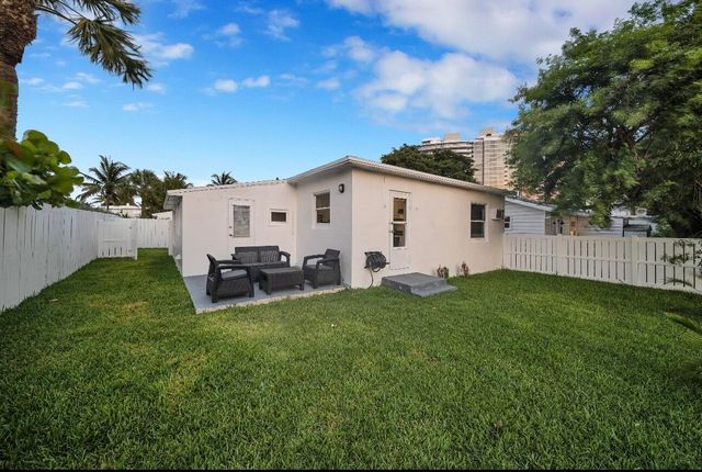 2317 N Ocean Boulevard, Fort Lauderdale, FL 33305