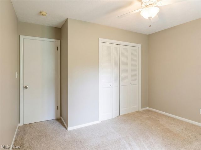 7386 Lake Road, Madison, OH 44057