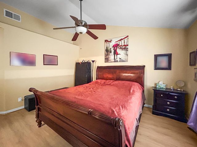 6664 N Katy Lane, Fresno, CA 93722