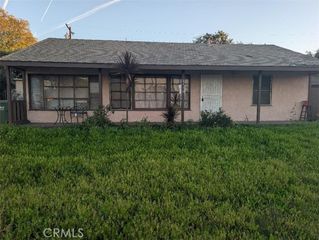 2430 W Bennett, Compton, CA 90220
