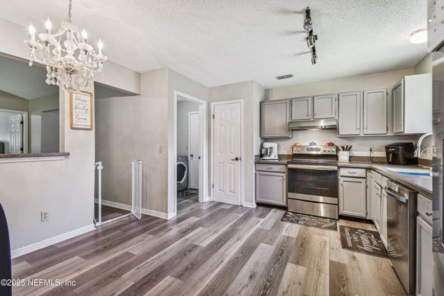 8362 THREE CREEKS, Jacksonville, FL 32220