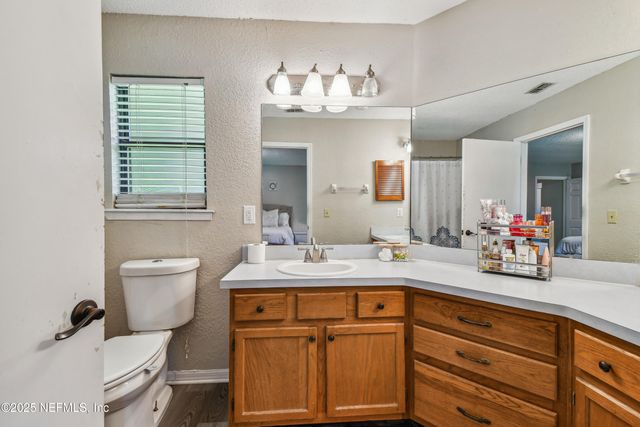 8362 THREE CREEKS, Jacksonville, FL 32220