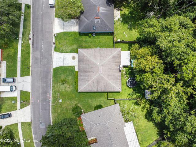 8362 THREE CREEKS, Jacksonville, FL 32220