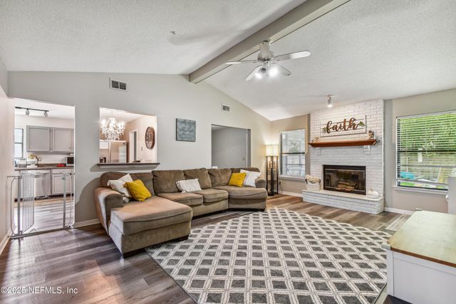 8362 THREE CREEKS, Jacksonville, FL 32220