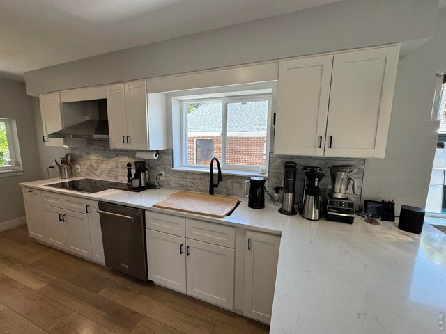 3908 Mariposa St, Denver, CO 80211