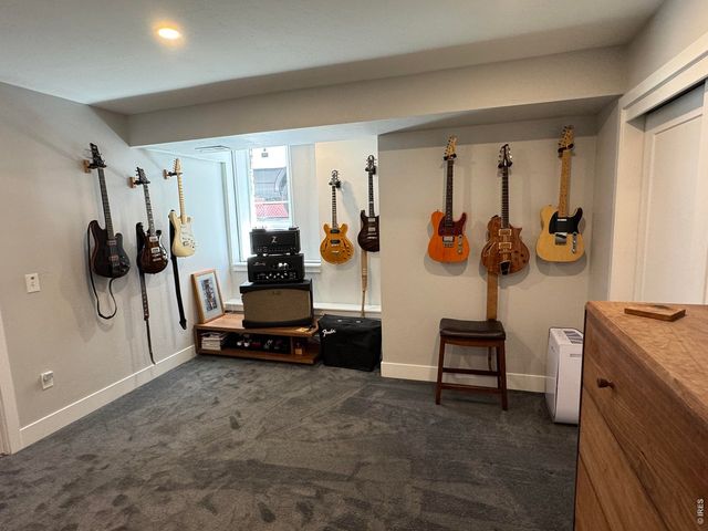 3908 Mariposa St, Denver, CO 80211