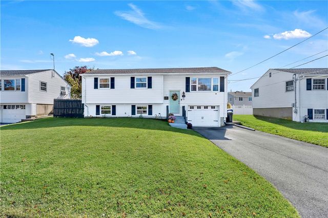 106 Stella Drive, North Providence, RI 02911