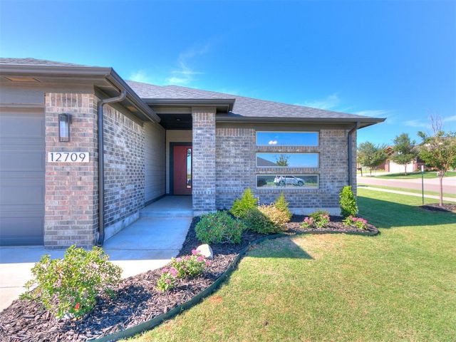 12709 NW 4th Terrace, Yukon, OK 73099